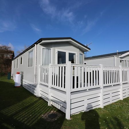 The Willows Selsey Exterior photo